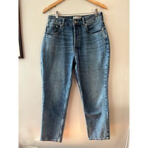Everlane The Curvy 90s Cheeky Straight Jean